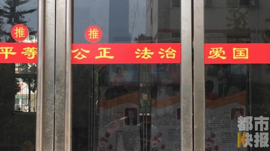 80岁老人操逼免费片
