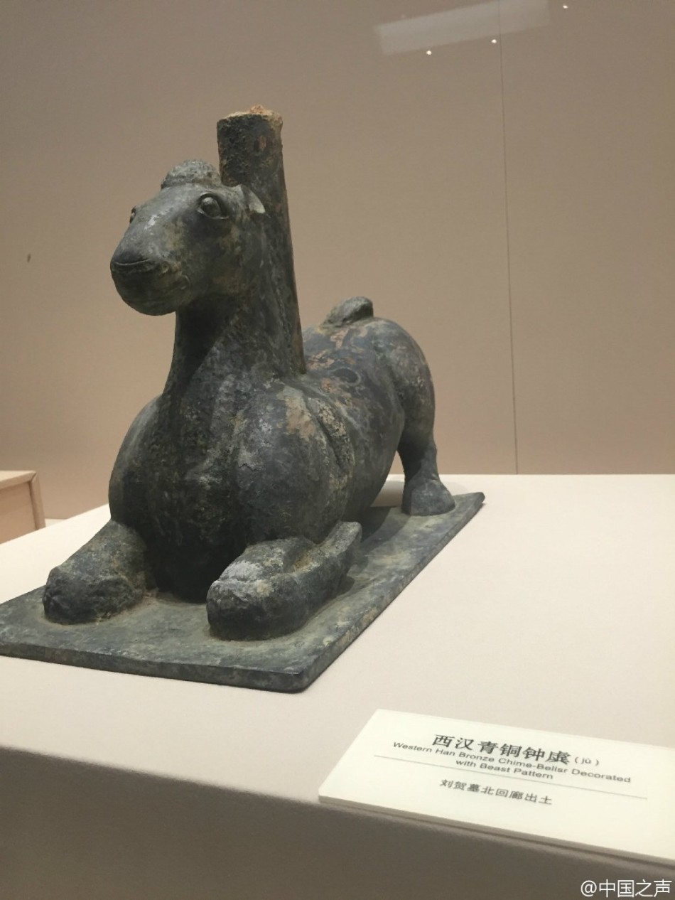 校花被 出乳白色液体作文