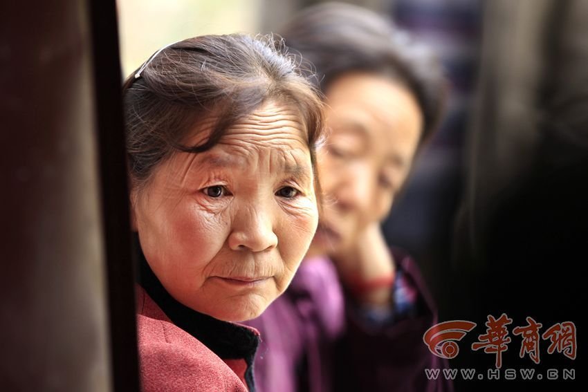 小章魚吸允