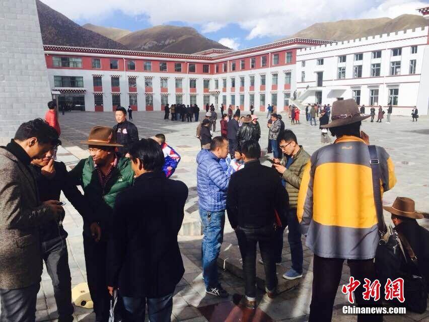 老师 狂揉下部