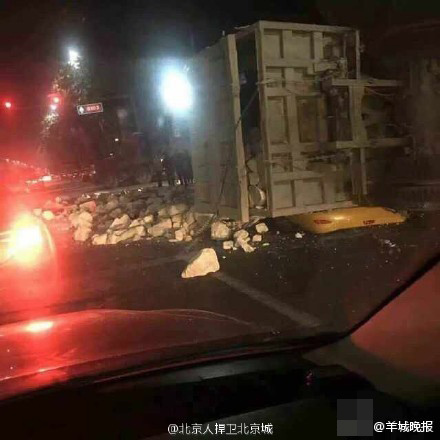 动漫裸体 挤奶羞羞洗澡