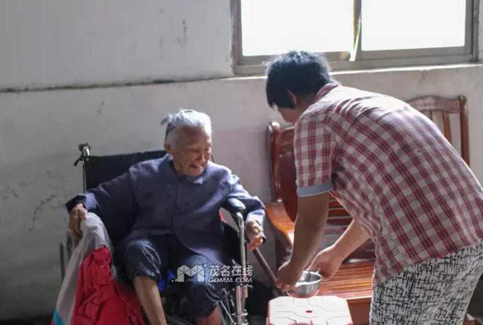 人妻波多野结衣无码