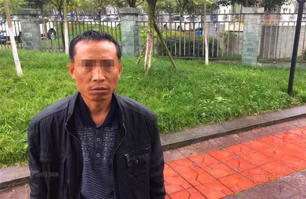 儿媳妇红小丹与父亲的关系如何