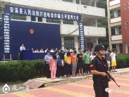老师没戴套子c了我一天视频