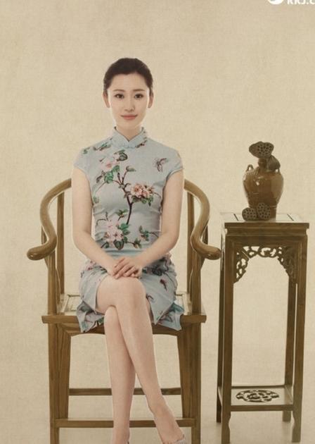 修女被  吸乳
