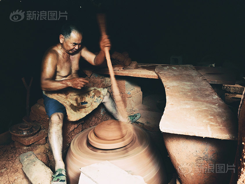 亚洲天堂一区二区