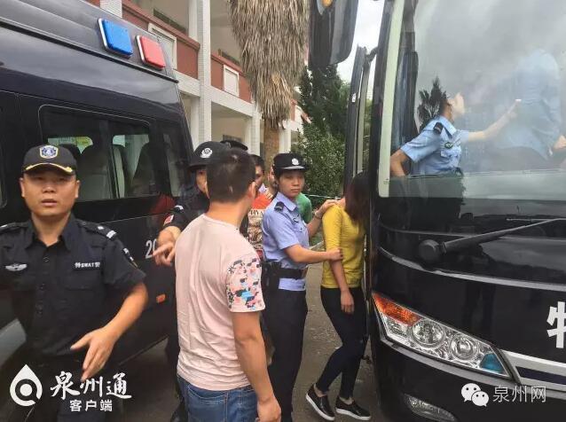 丫头把腿开大让我添添电影