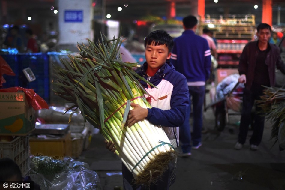 善良的小姨子色情
