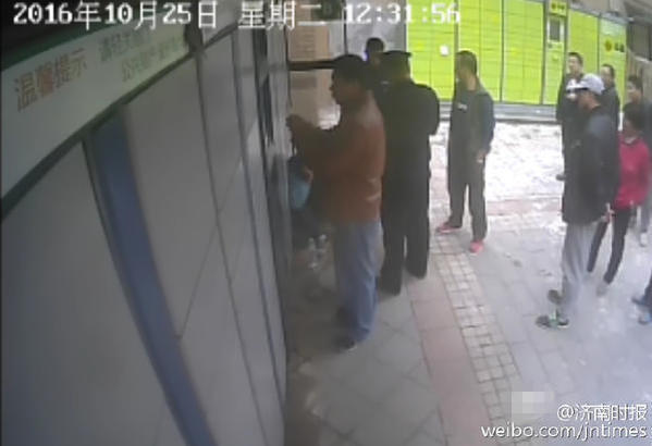 初次视频黄片