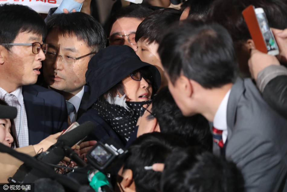 美女美裸体网站免费瑜伽十八禁