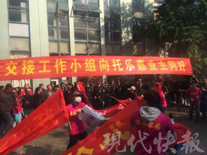 老熟女亂伦AV