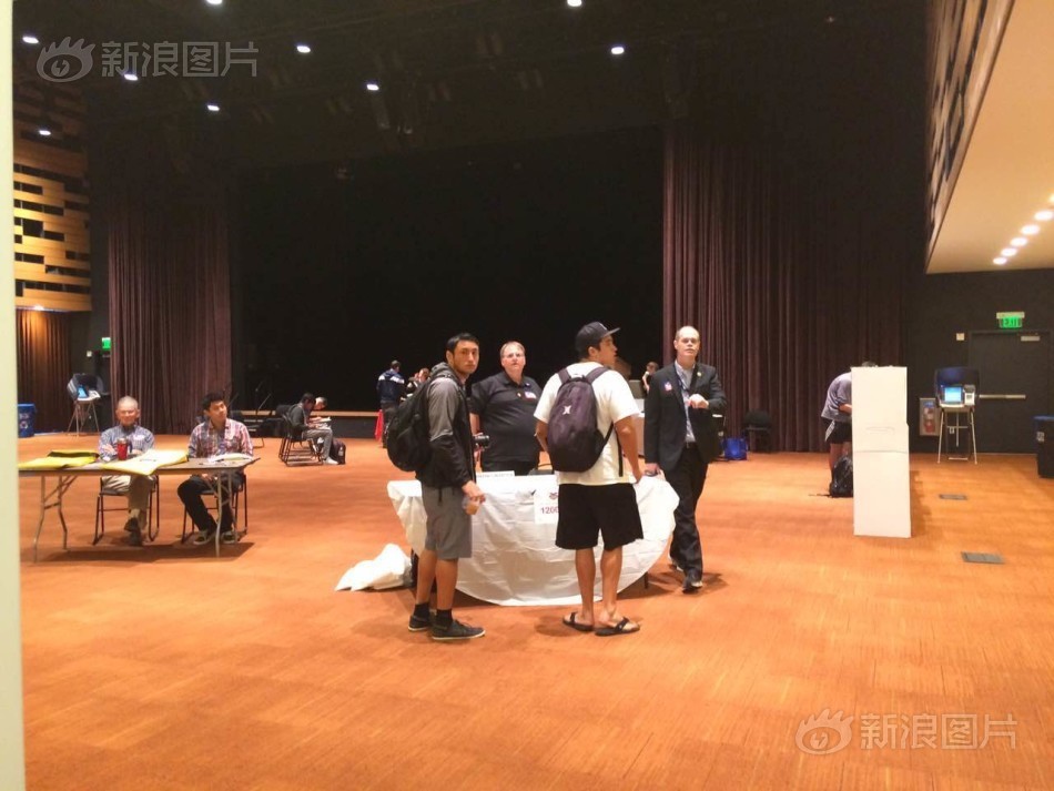 亚洲成人AV