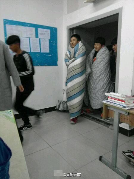 丰满少妇的毛片