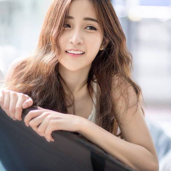 健身美女
