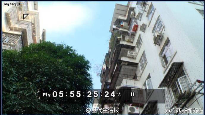 亚洲奶大毛多的老太婆