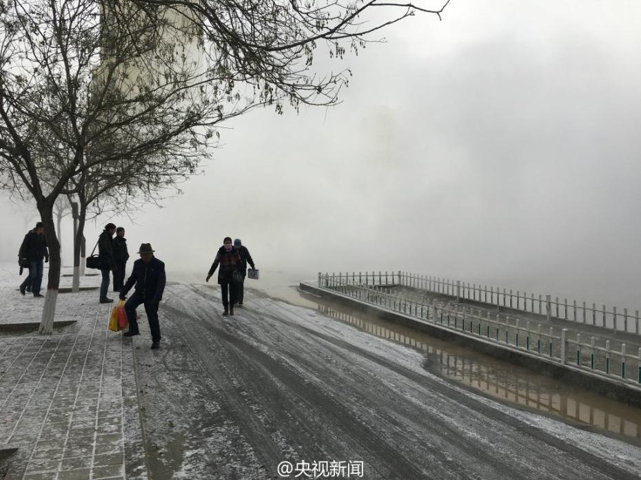 Chinese85老太性Videos
