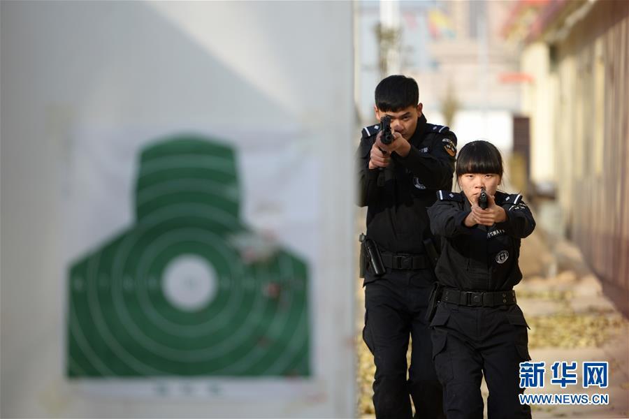 我在公交车上被操了