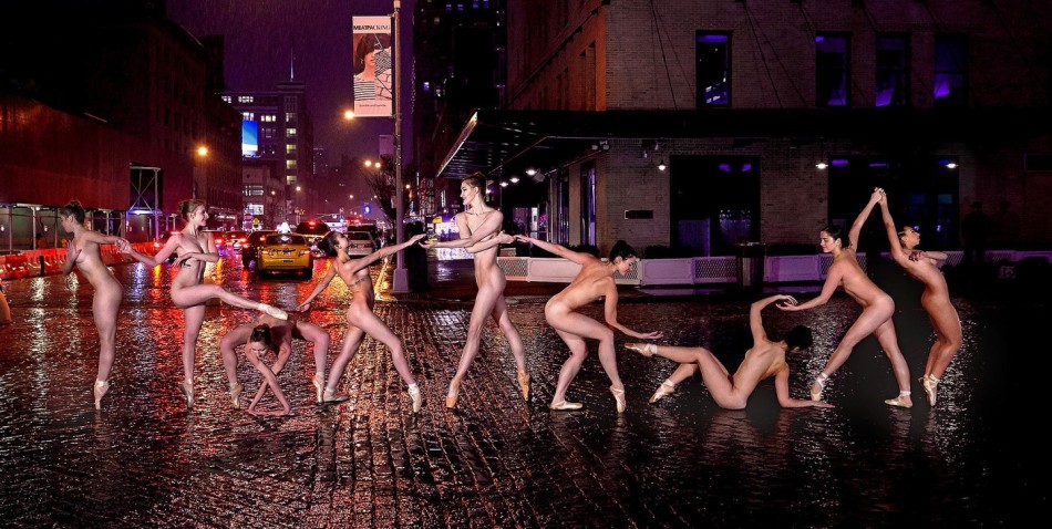 【绘画摄影艺术】更新(637)《纽约街头裸舞艺术》by  Julia诗清话逸