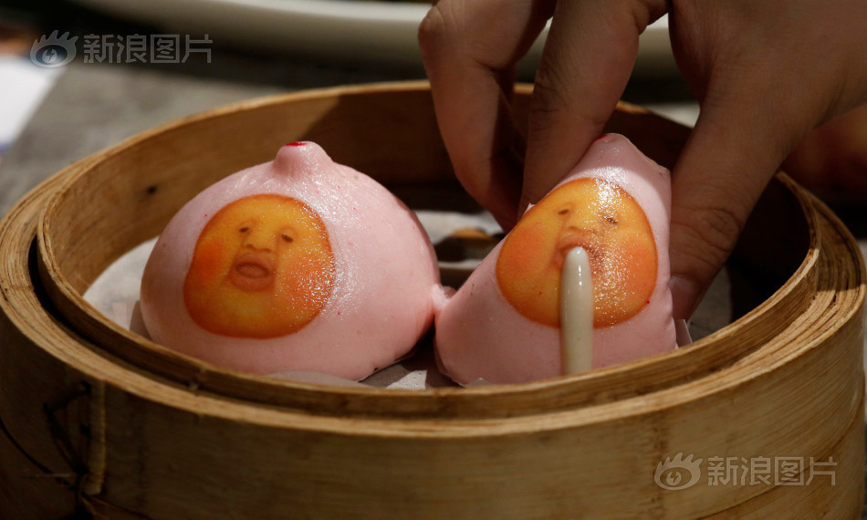 中文字幕精品久久久久人妻红杏Ⅰ