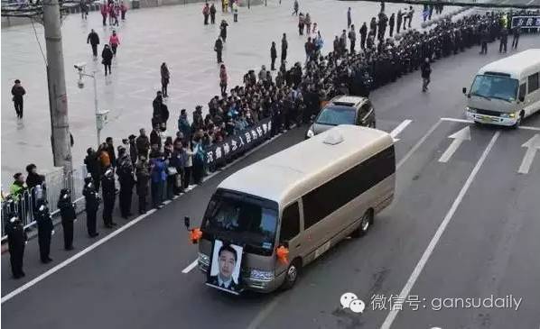 大谷真央子