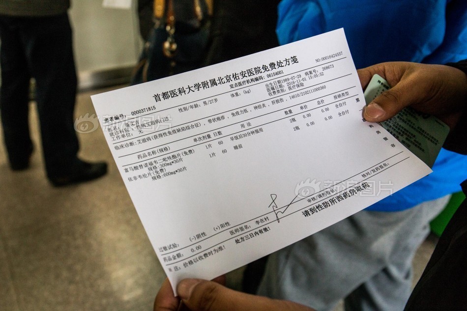 欧美老年人黄色色色网站