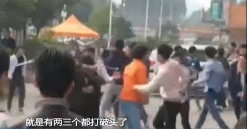 岳丰满肥大的白屁股