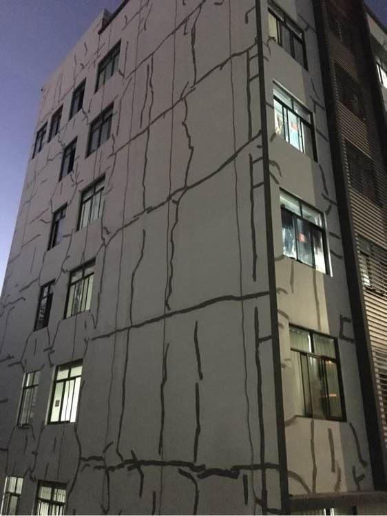 白丝校花被 狂揉大胸游戏