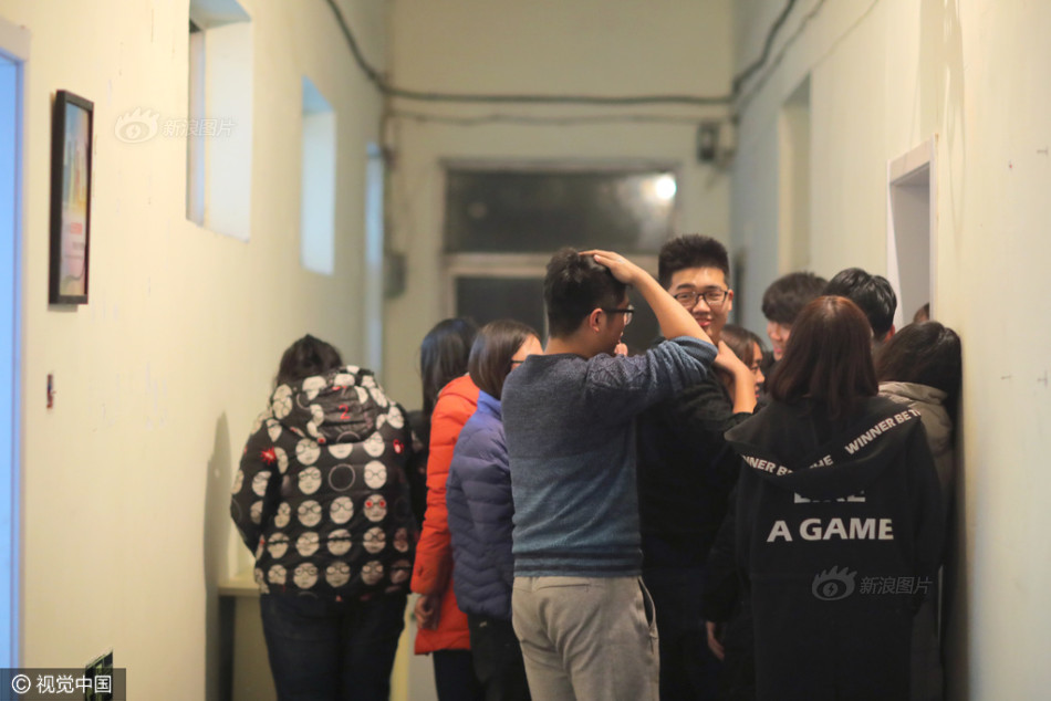 台湾无码三级片在线视频播放