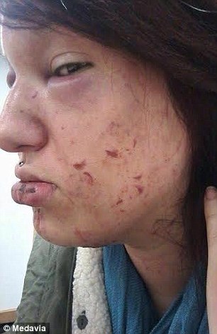 一群裸体女同学玩我jiji