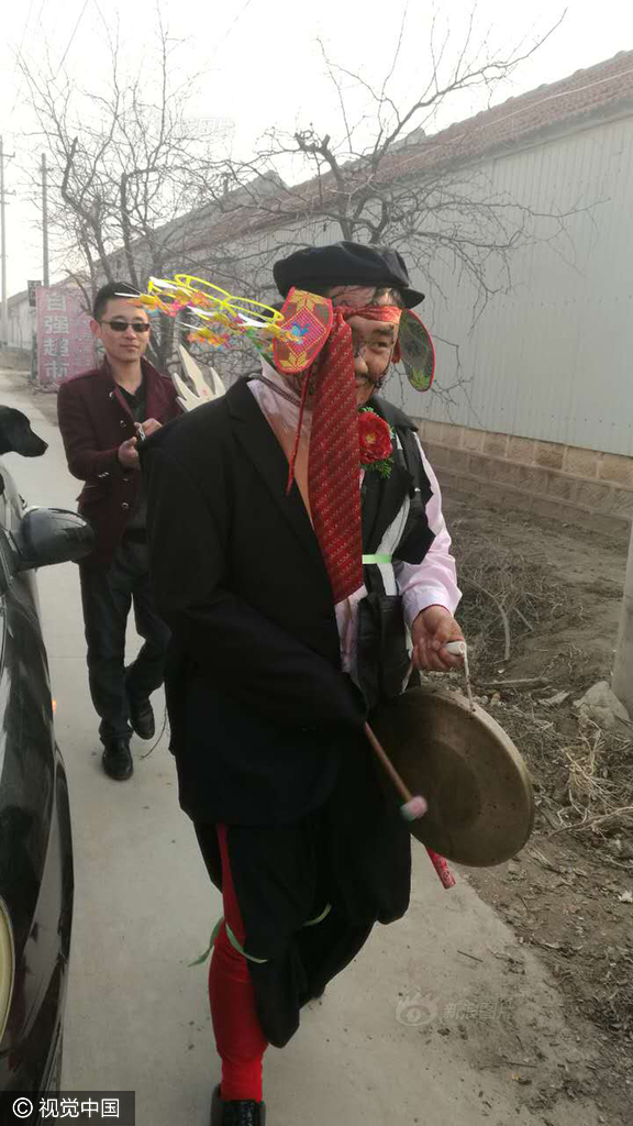 黑巨茎大战欧洲金发美女