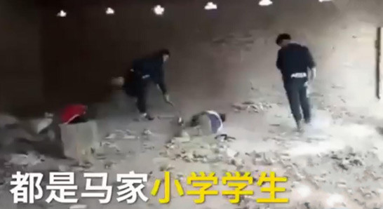 国產真人亂伦AV免费看网站