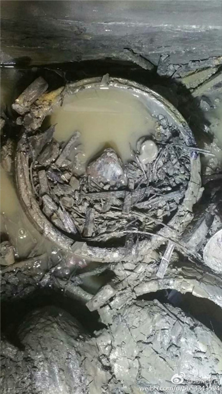 挤公交忘穿内裤被挺进