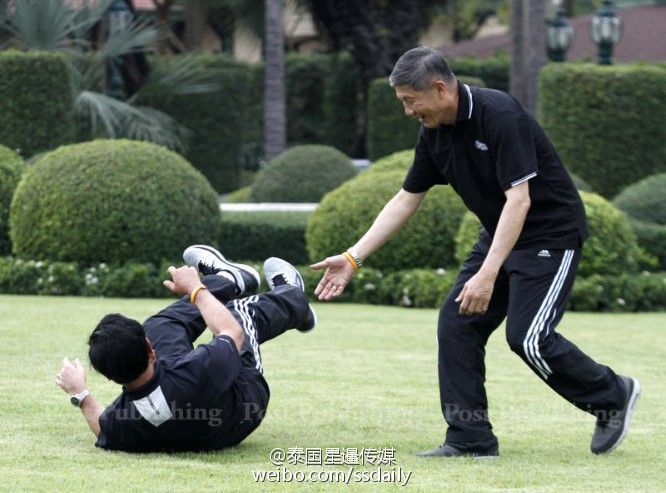 黑人黑大吊性愛东京热
