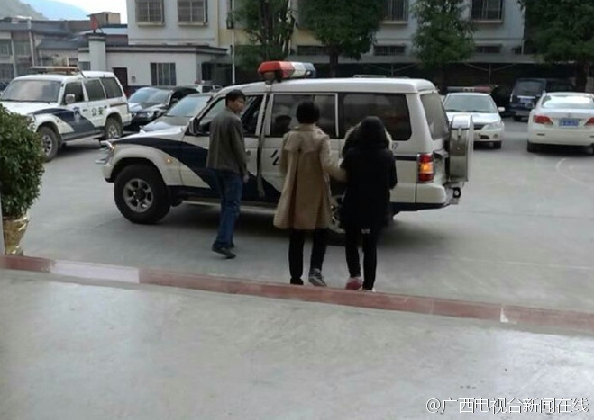 黄片三几片