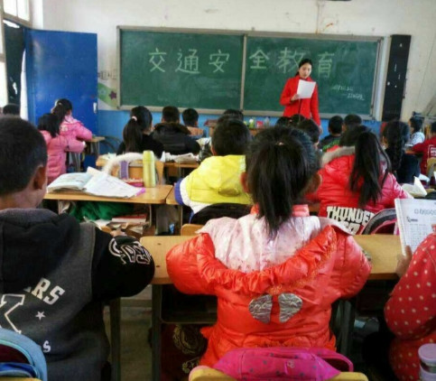 国产 高潮 白浆 喷