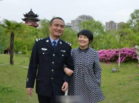 美女网站黄视頻国产