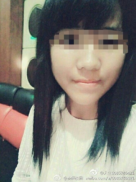 肥白大屁股BBWBBWHD撒尿