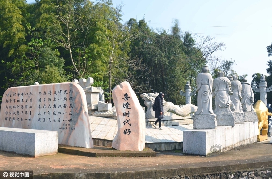 在 现免费看黄片