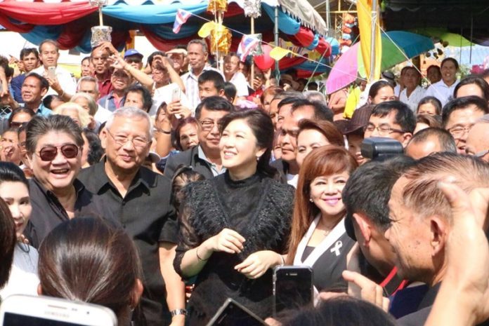 动漫美女被 奶头吸乳