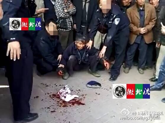 美女露出 让男生玩网站