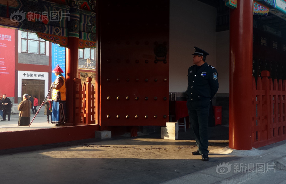 裸体 开腿羞羞游戏