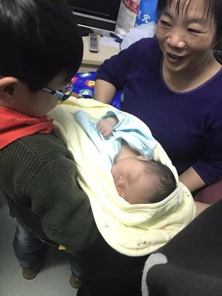 在线免费看很黄的视频