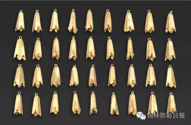 厨房脱岳裙子在后面挺电影
