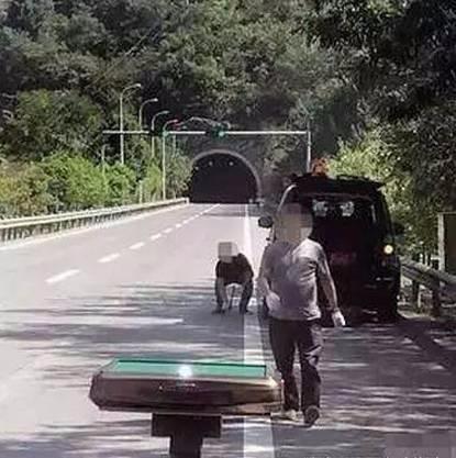 八重神子和丘丘人繁衍后代的视频