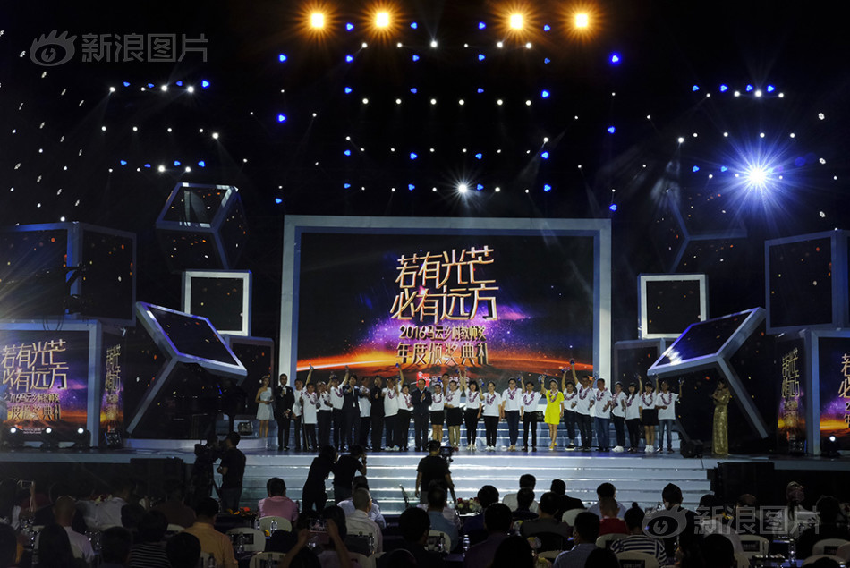 娇妻迎合黑人大属