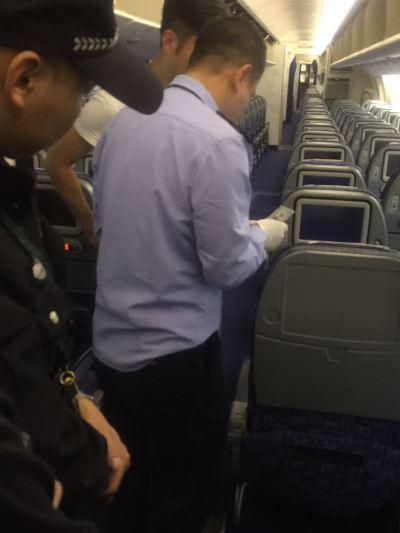台湾偷拍三级人与动物