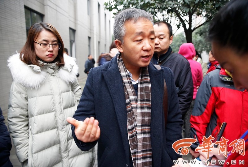 裸体跳舞