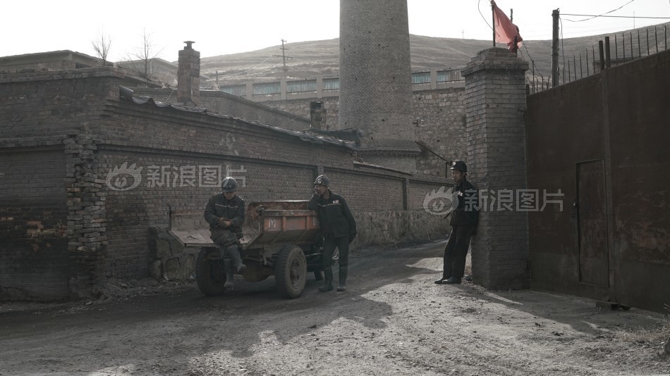 偷拍另类熟女