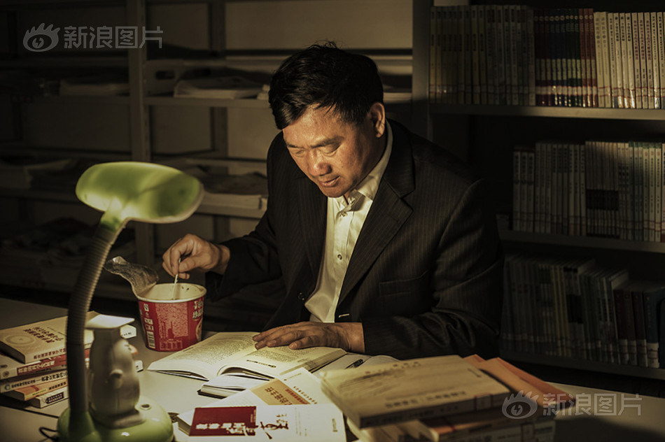 免费 成人 Vr