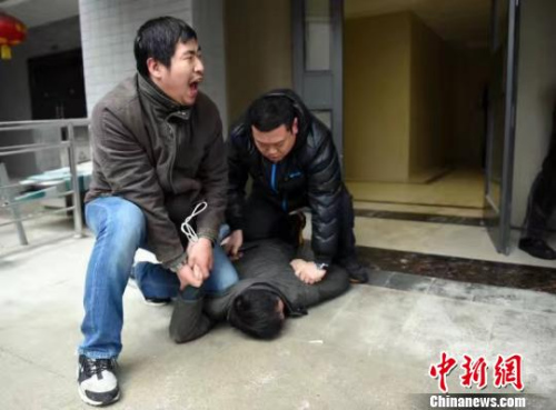 日韩成人网站